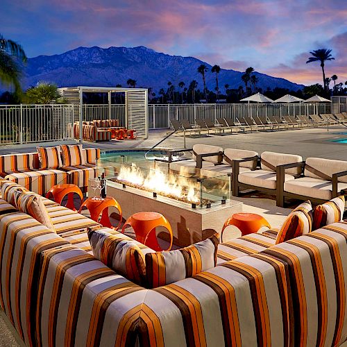 The Dinah | Lesbian Pool Party Hotels in Palm Springs, CA